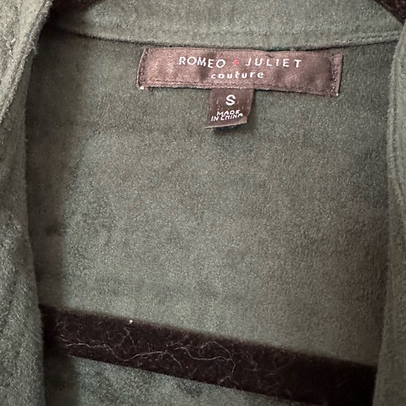 Romeo + Juliet Faux Suede Dark Green Vest - Size Small. - Picture 2 of 5